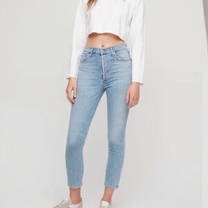 CoH Olivia Crop Renew